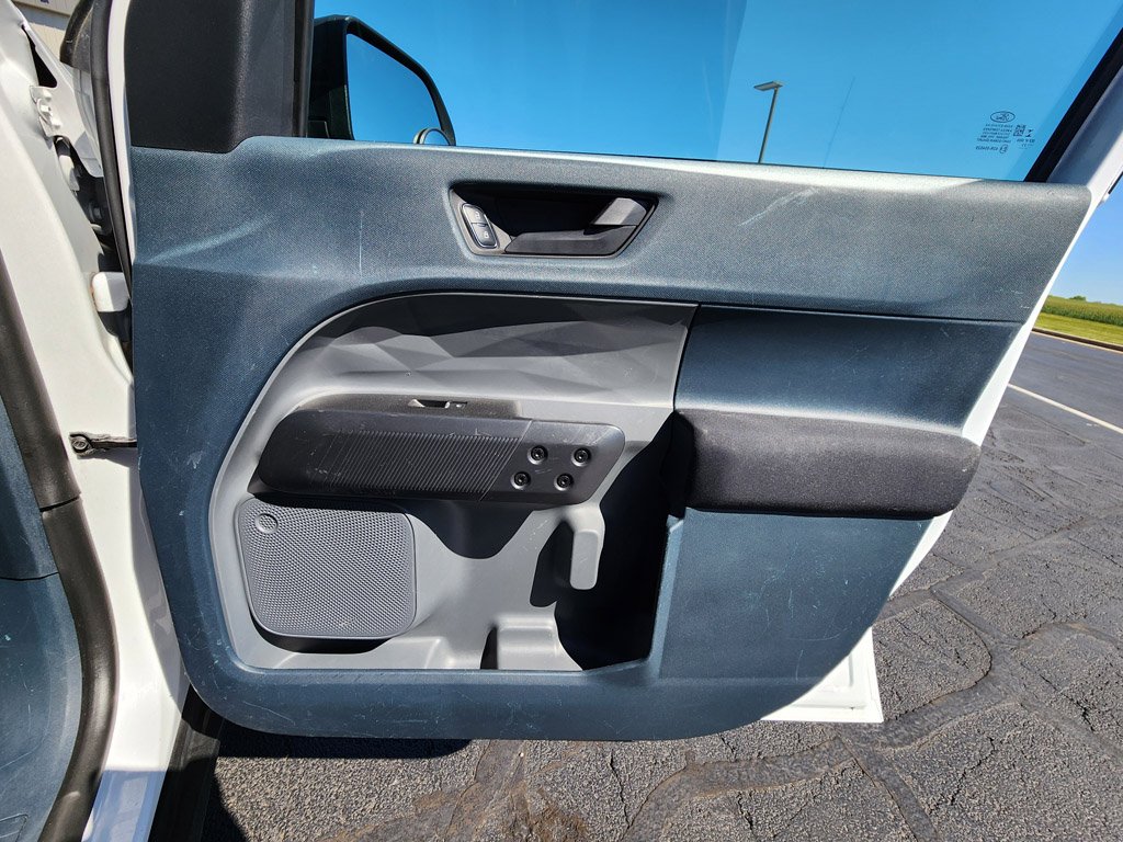 Used 2022 Oxford White Ford XL image 23