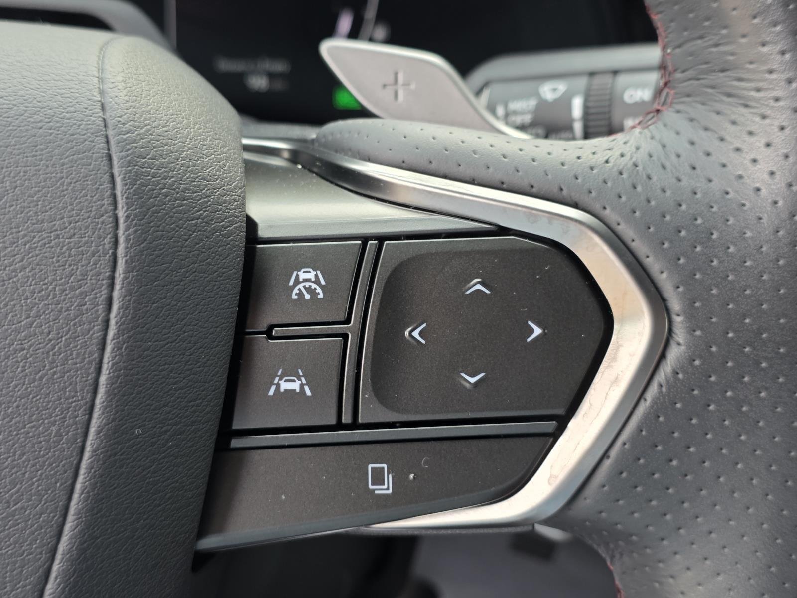 2024 Lexus RX Hybrid 500h - Photo 33