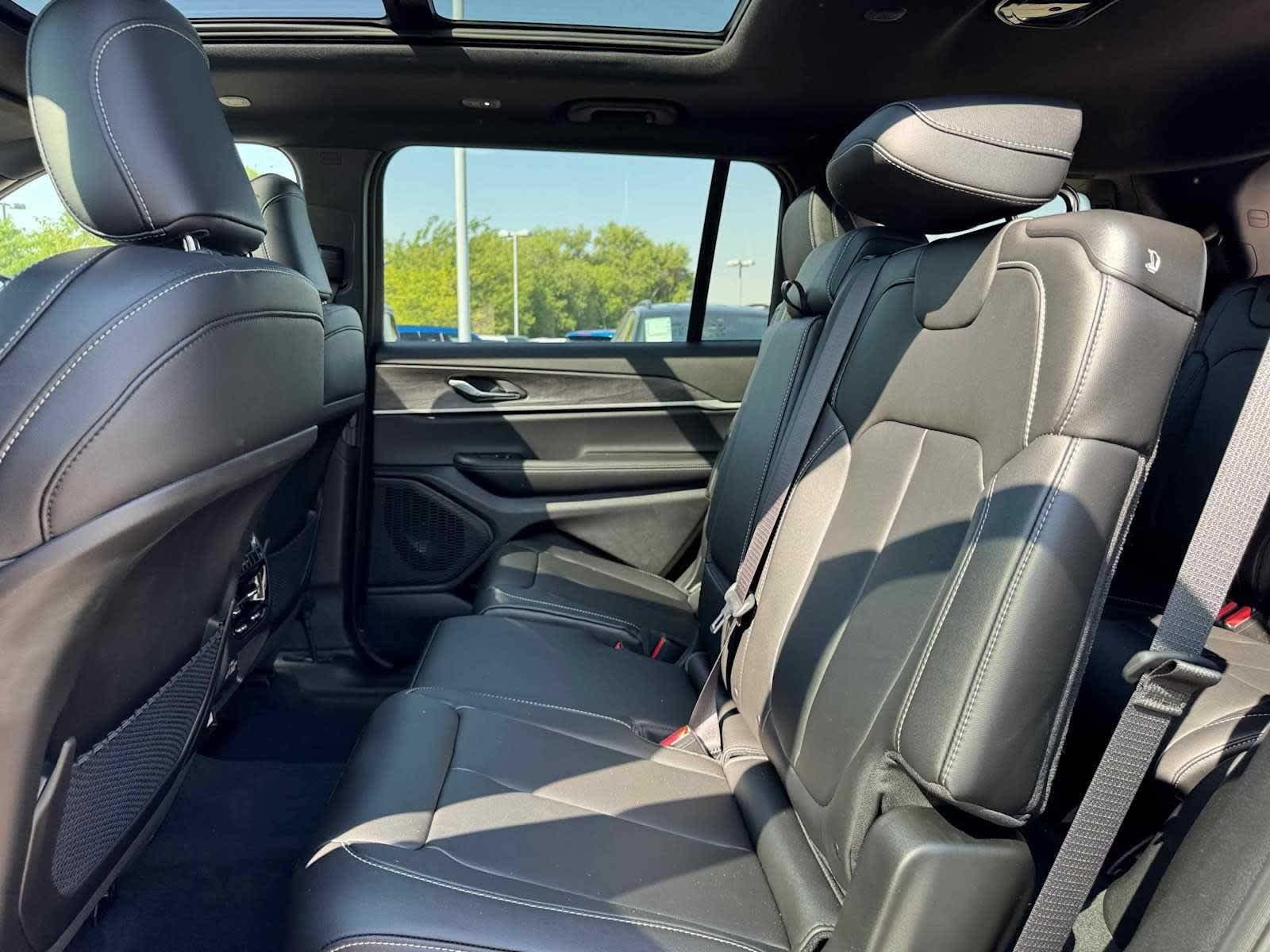 2025 Jeep Grand Cherokee L Limited - Photo 25