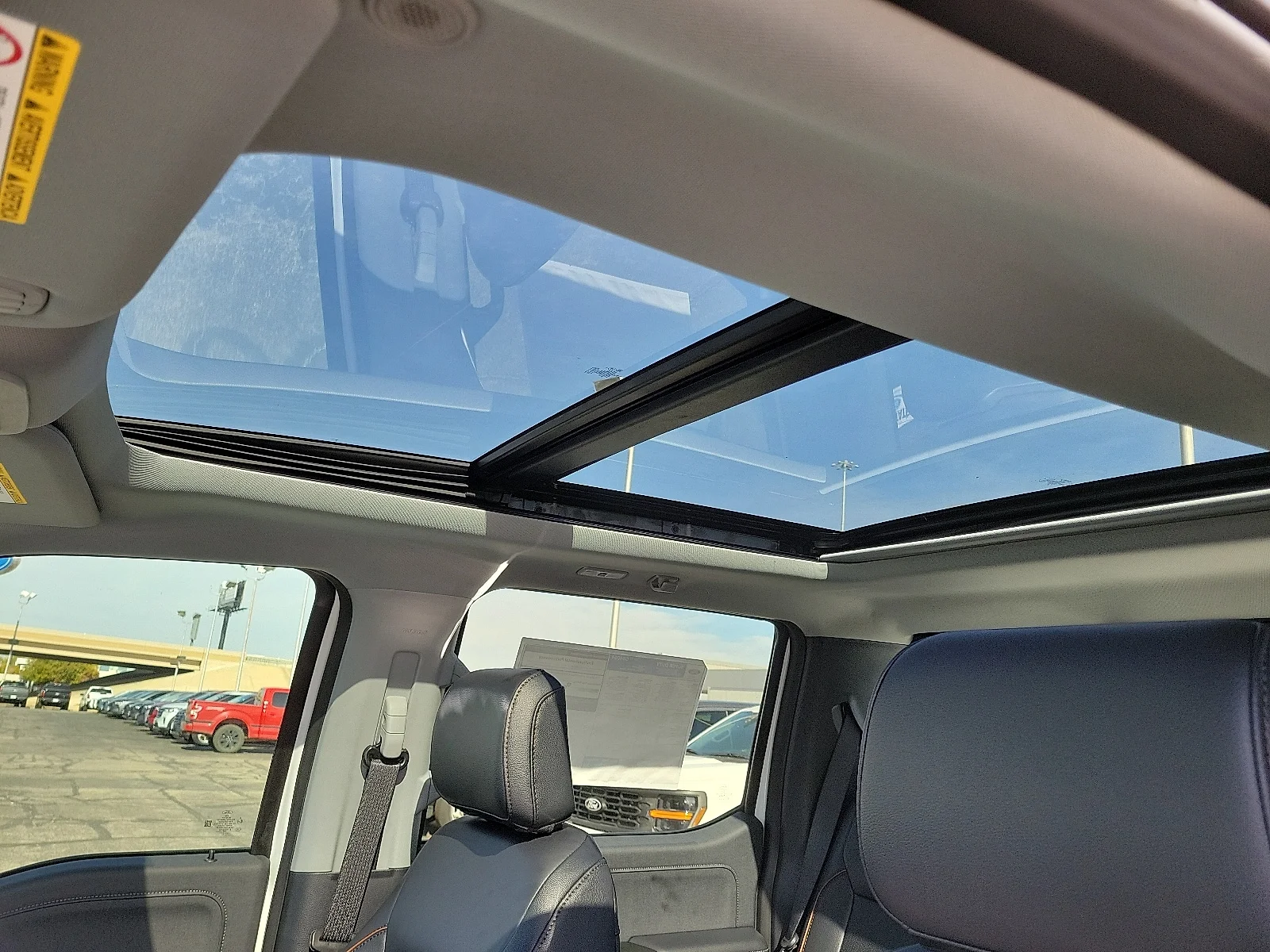 New 2026 Oxford White Ford F-350&reg; Lariat&reg; image 14