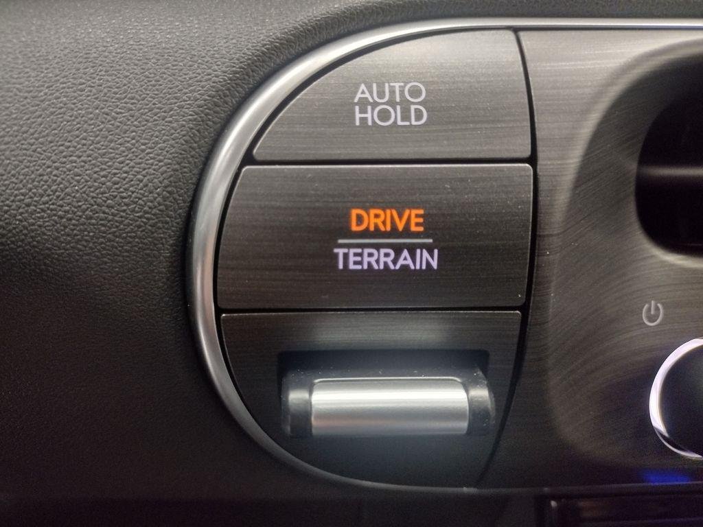 New 2026 Gray Pearl Hyundai SEL Premium image 39