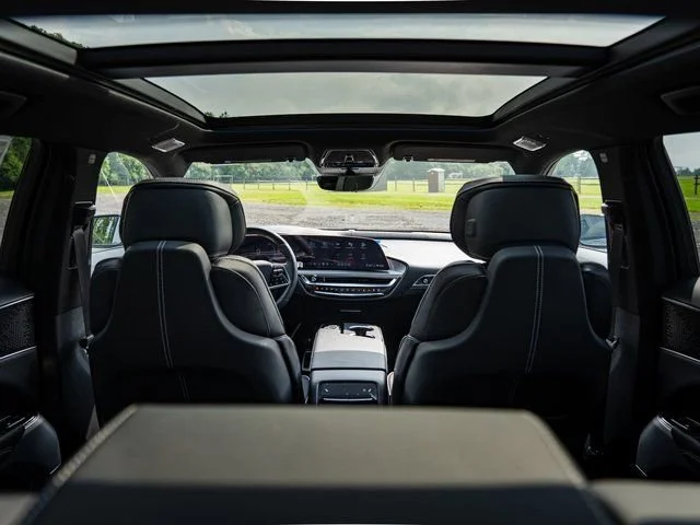 2026 Cadillac LYRIQ V Premium - Photo 23