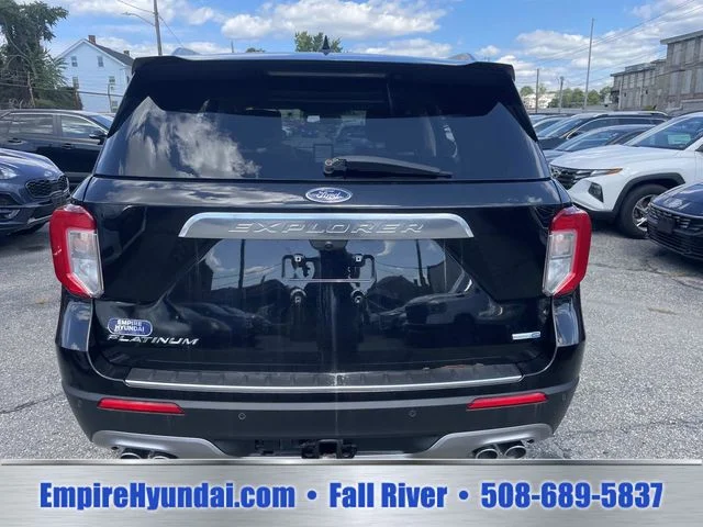 Used 2020 Black Ford Platinum image 4