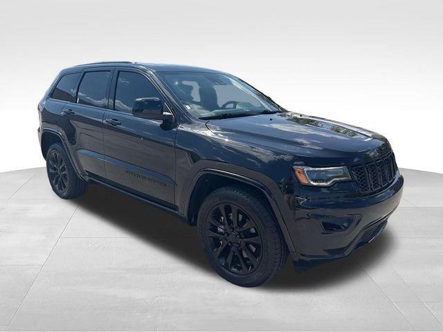 Used 2021 Black Jeep Laredo X image 7