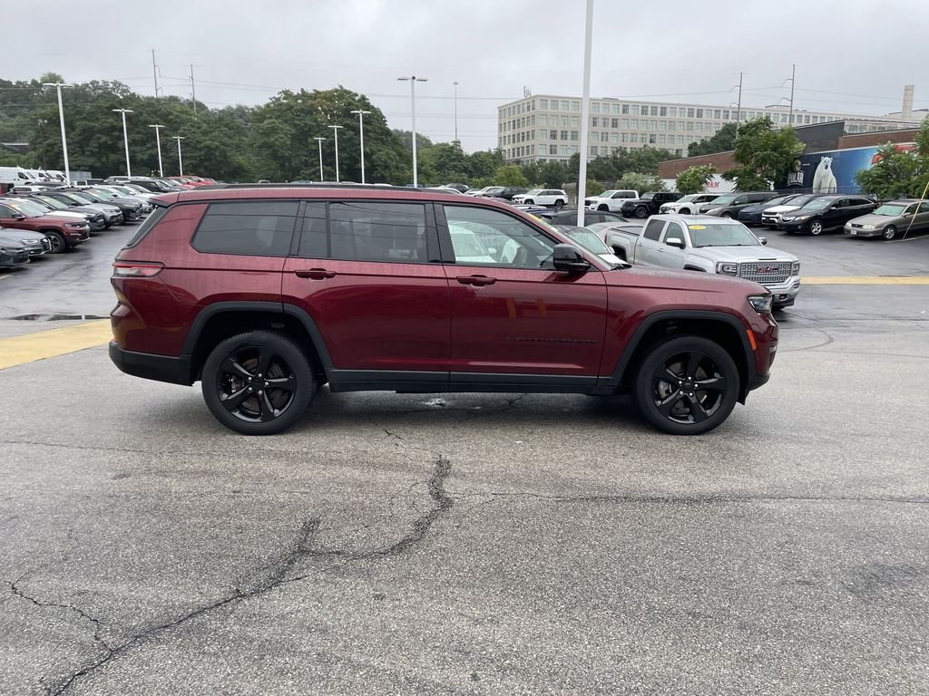 Used 2024 Red Jeep Limited image 7