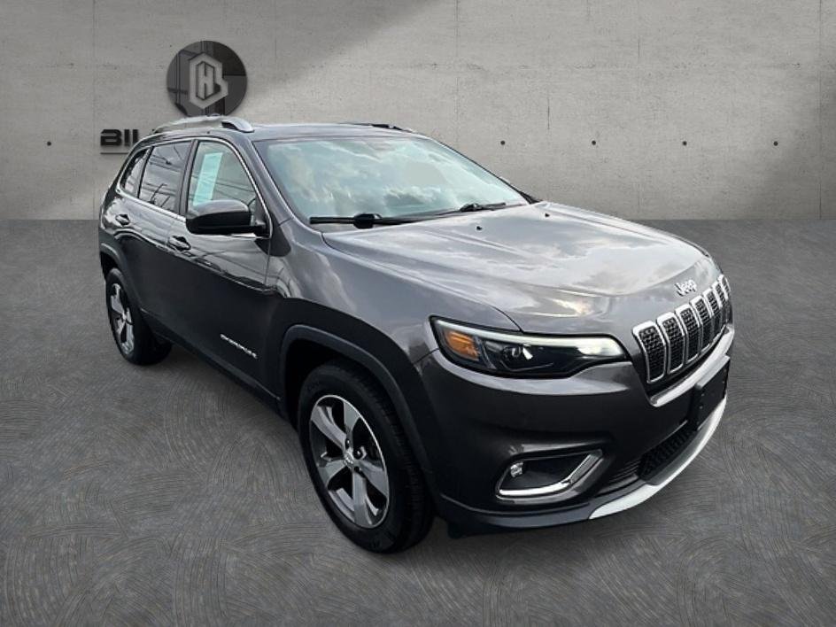 Used 2019 Gray Jeep Limited image 4