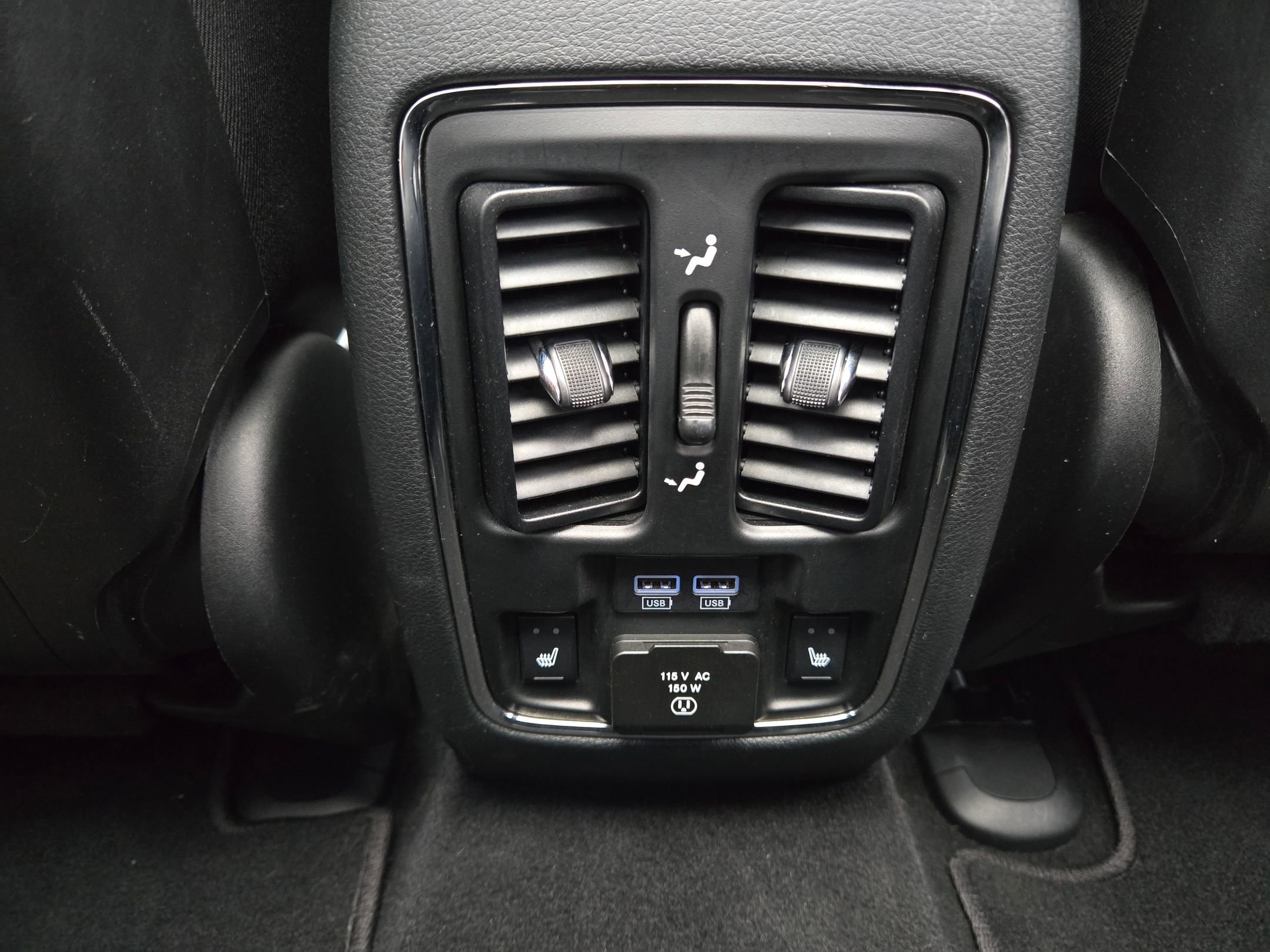 Used 2019 Velvet Red Pearlcoat Jeep Limited image 34