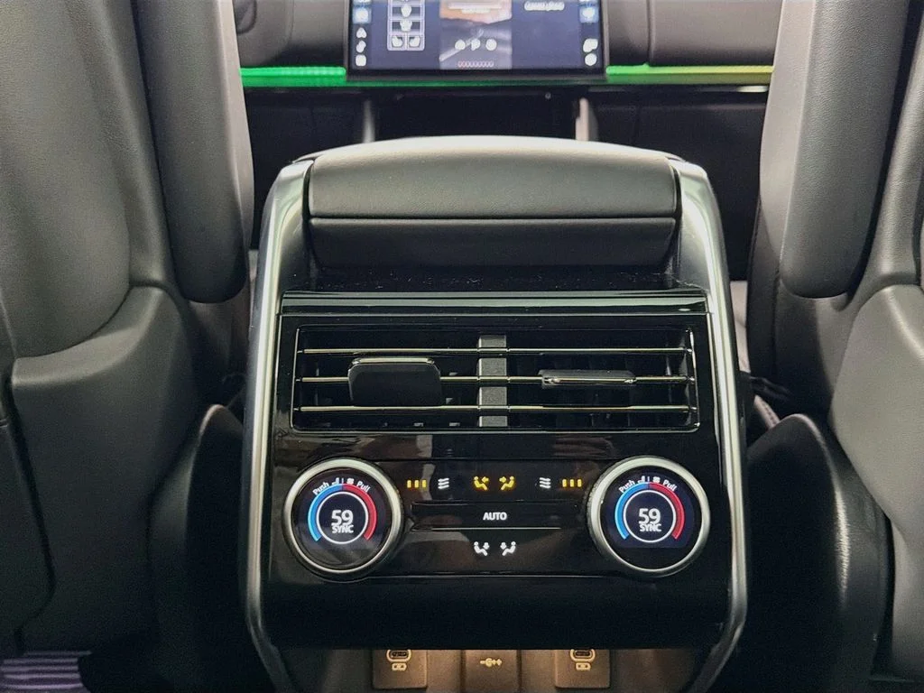 Certified Used 2024 White Land Rover SE image 28