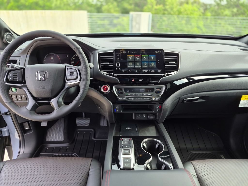 New 2026 Sonic Gray Pearl Honda Black Edition image 10