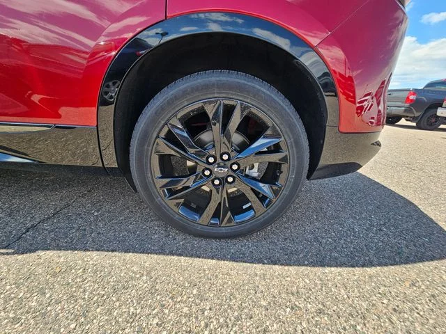 Used 2019 Red Tintcoat Chevrolet RS image 20