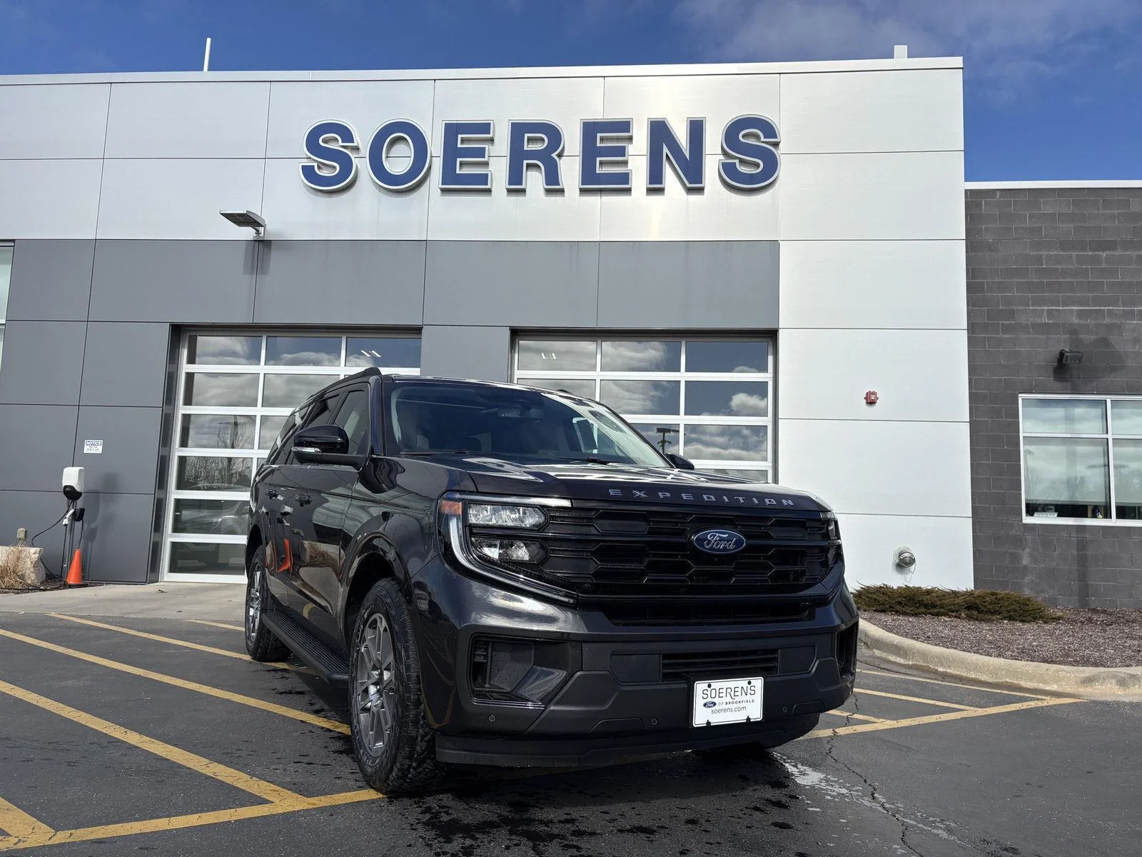 2026 Ford Expedition Active 4x4's photo