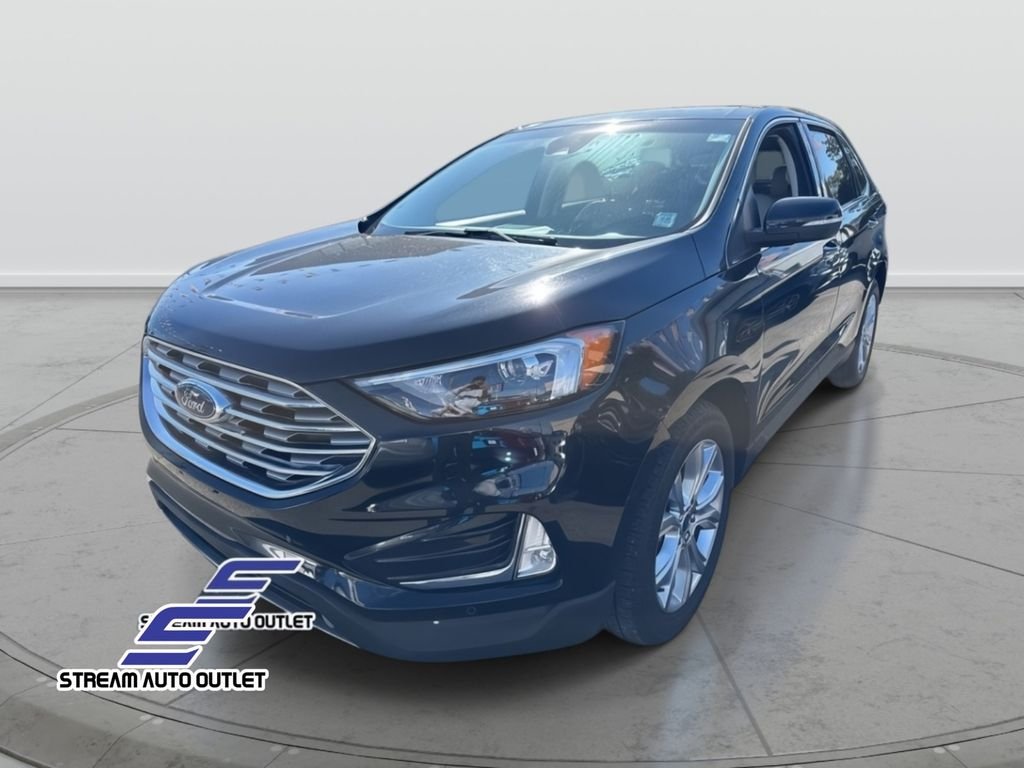 2022 Ford Edge Titanium photo 4