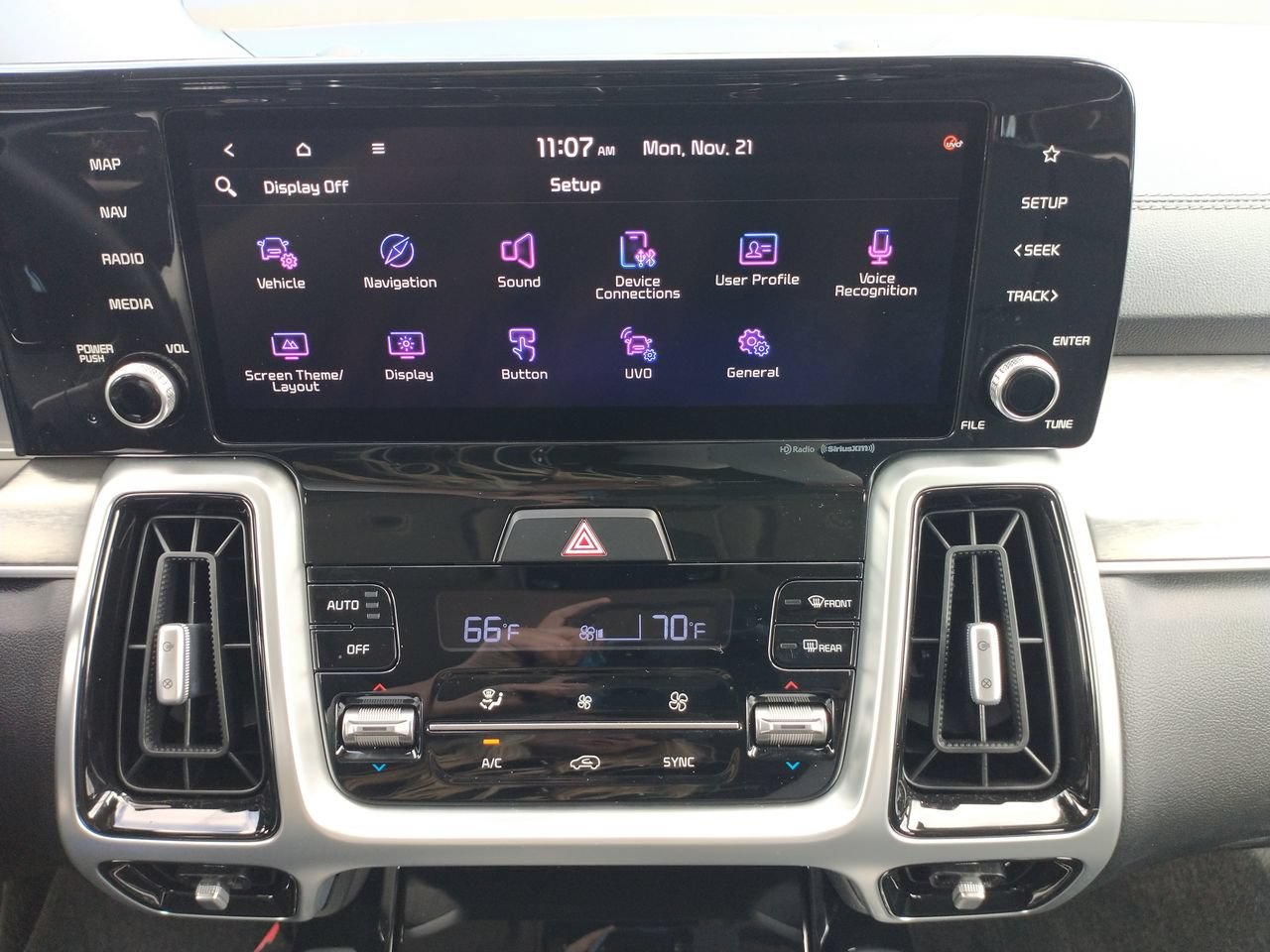 Used 2022 Ebony Black Kia SX image 21