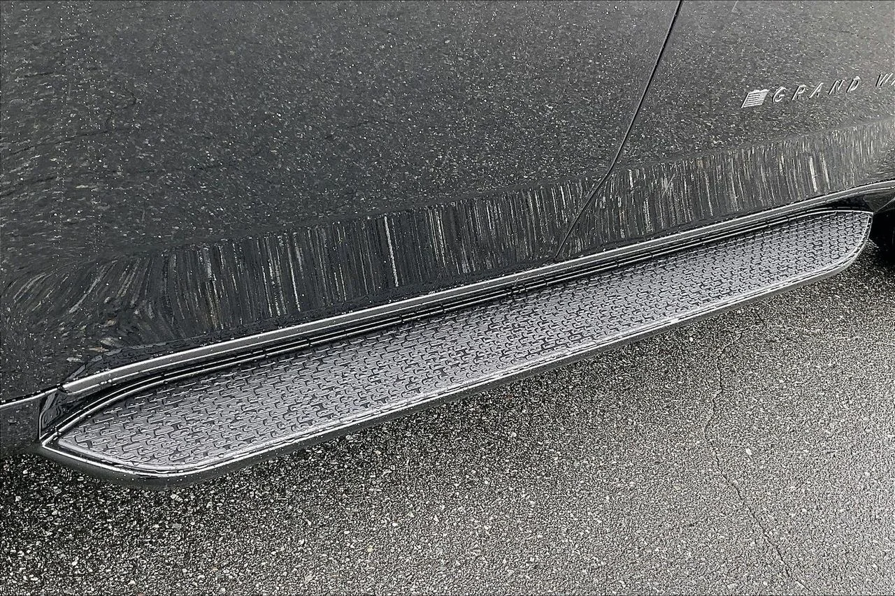 New 2026 High Gloss Black Jeep  image 9