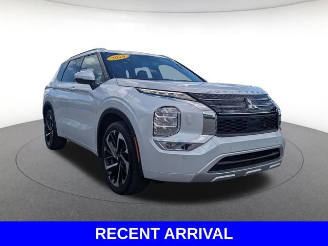 Used 2024  Mitsubishi SEL image 1