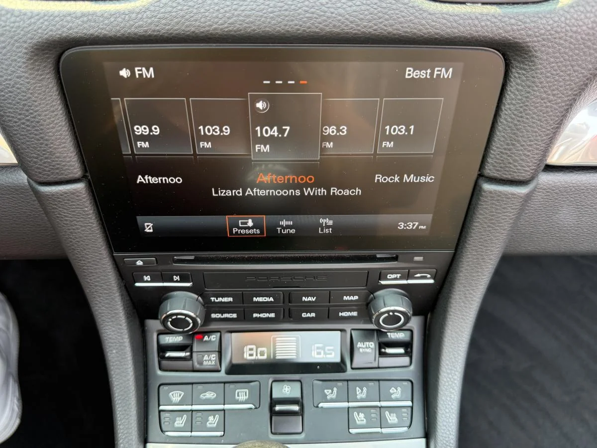 Used 2024 Silver Porsche Base image 26