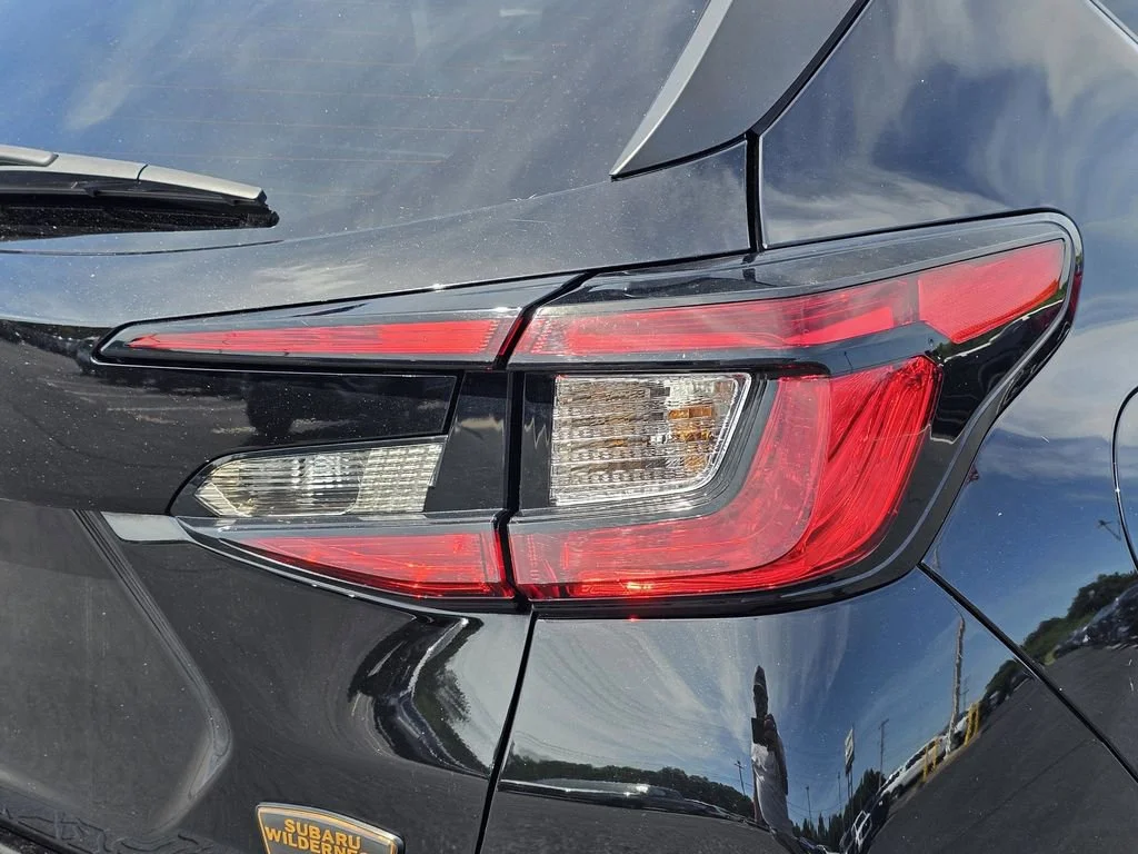 Used 2024  Subaru Wilderness image 9