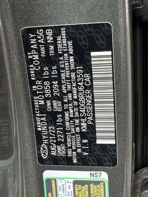 Used 2024 Amazon Gray Hyundai SEL image 34
