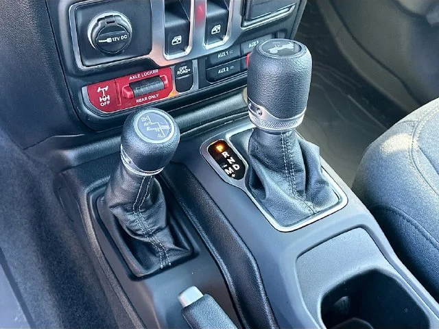 2026 Jeep Wrangler 2-Door Willys - Photo 12