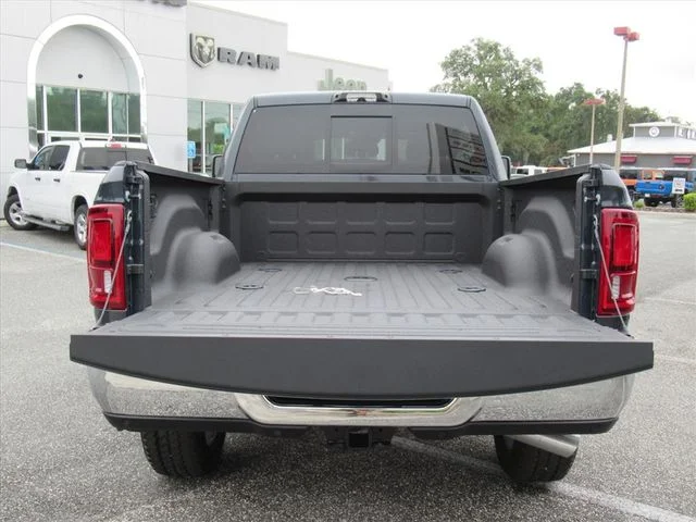2026 RAM 2500 Laramie - Photo 6