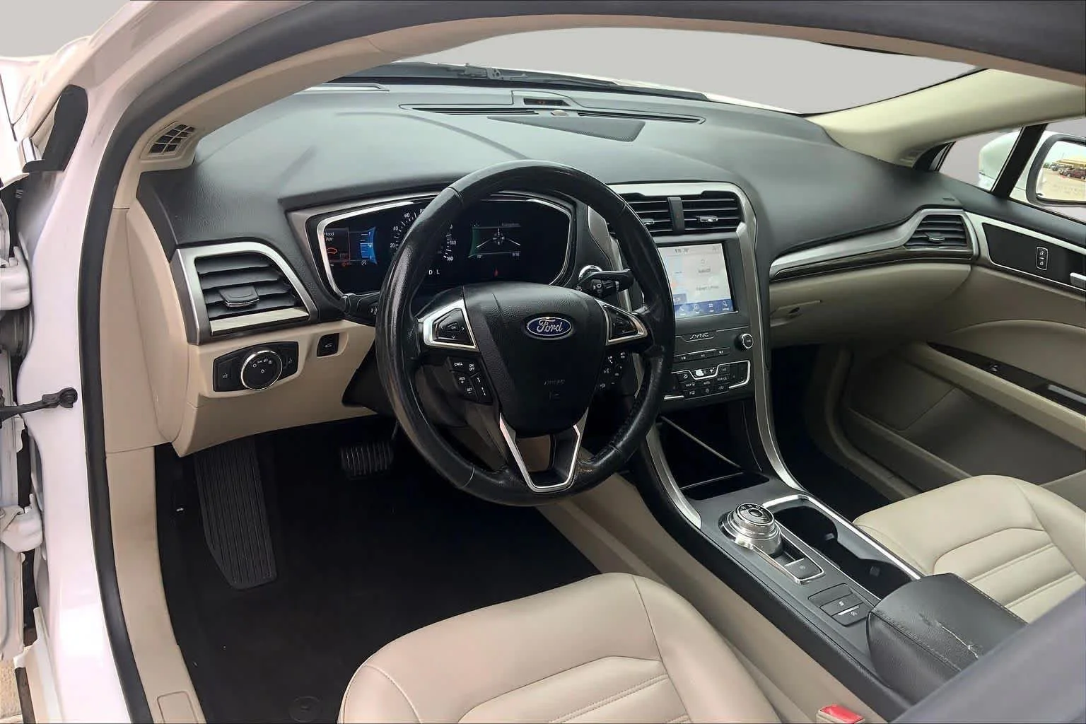 2020 Ford Fusion SEL - Photo 18