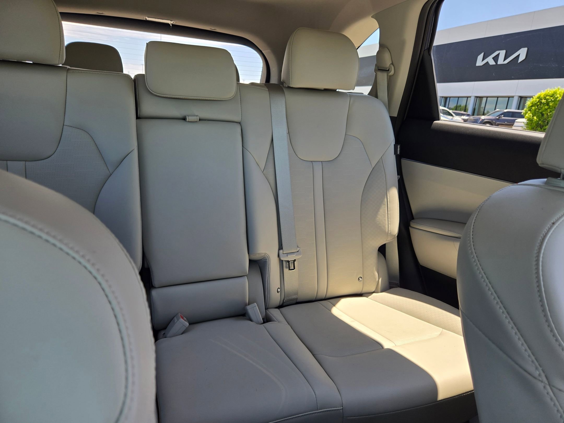 Used 2025 Midnight Lake Blue Kia S image 14