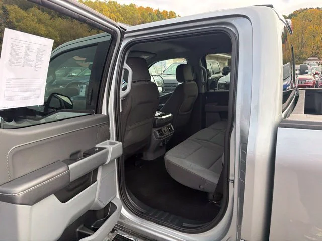 Used 2024  Ford XLT image 41