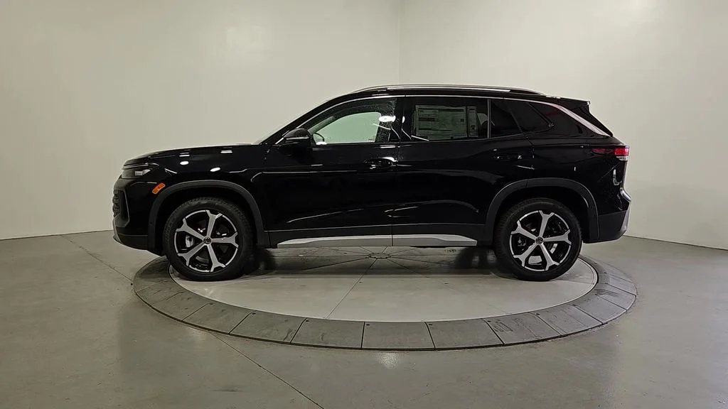 New 2026 Black Volkswagen 2.0T SE image 2
