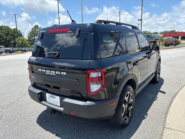 Used 2023 Black Ford Outer Banks image 8