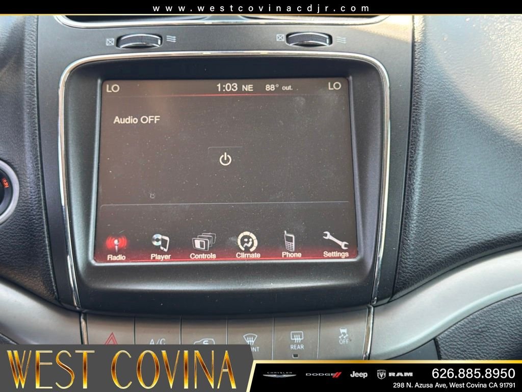 Used 2019 Gray Dodge Crossroad image 30