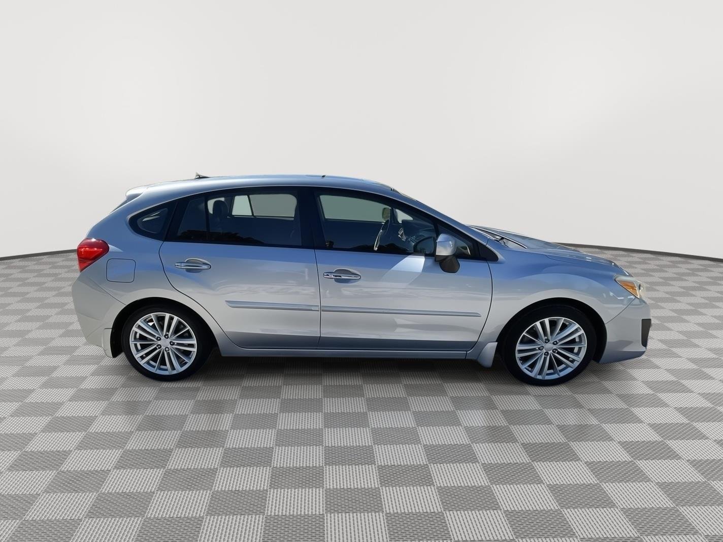 Used 2012 Ice Silver Metallic Subaru 2.0i Limited image 25