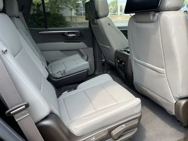 2026 Chevrolet Tahoe Z71 - Photo 15