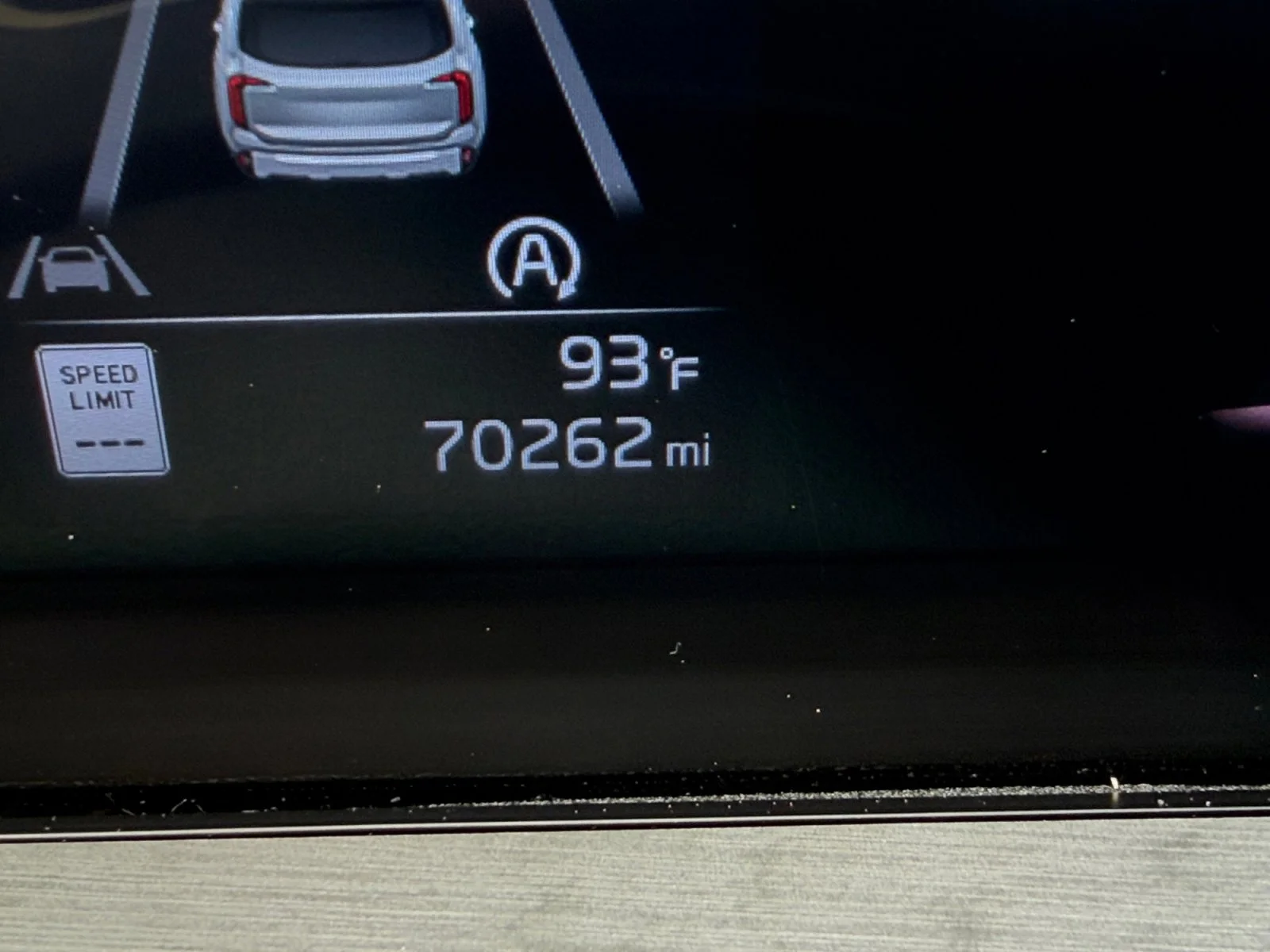 Used 2024 Wolf Gray Kia EX X-Line image 16