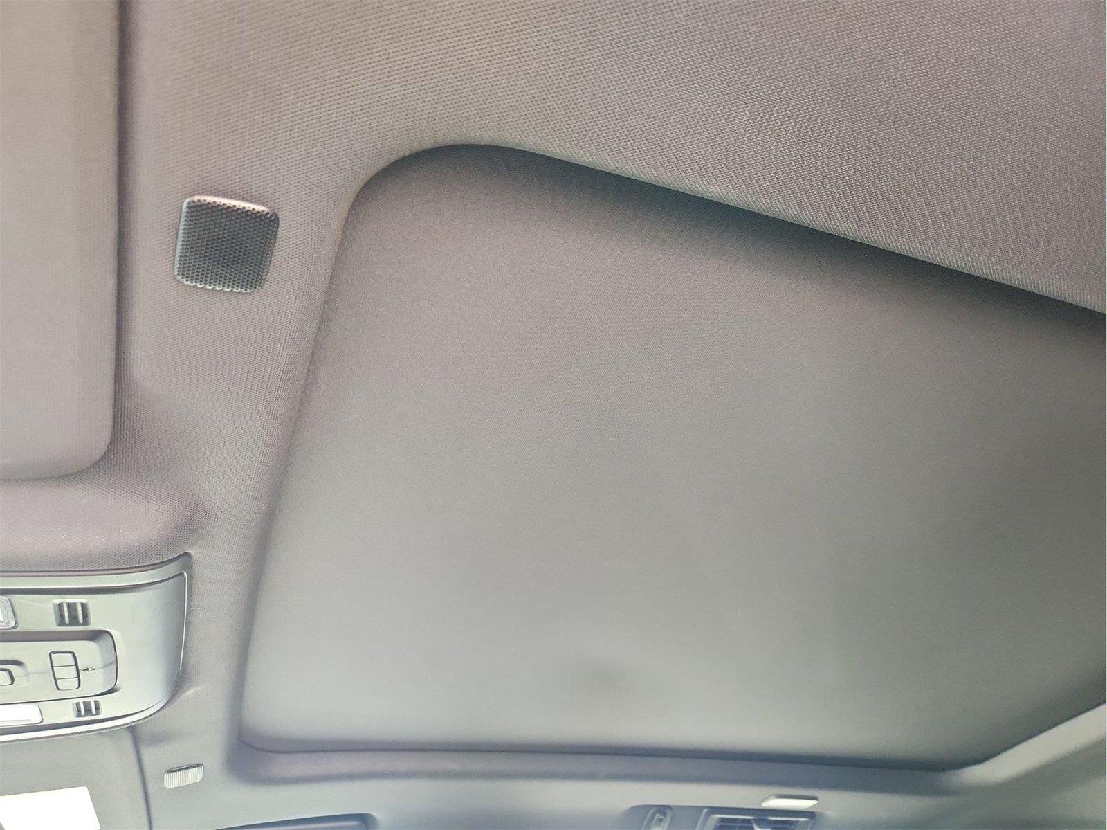 2024 Chevrolet Suburban RST White at Mac Haik Chevrolet
