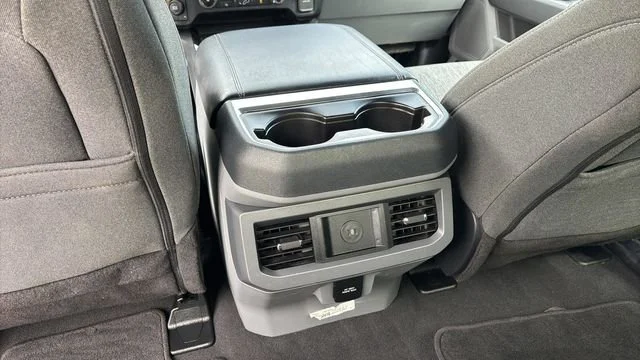 Used 2025  Ford XL image 20