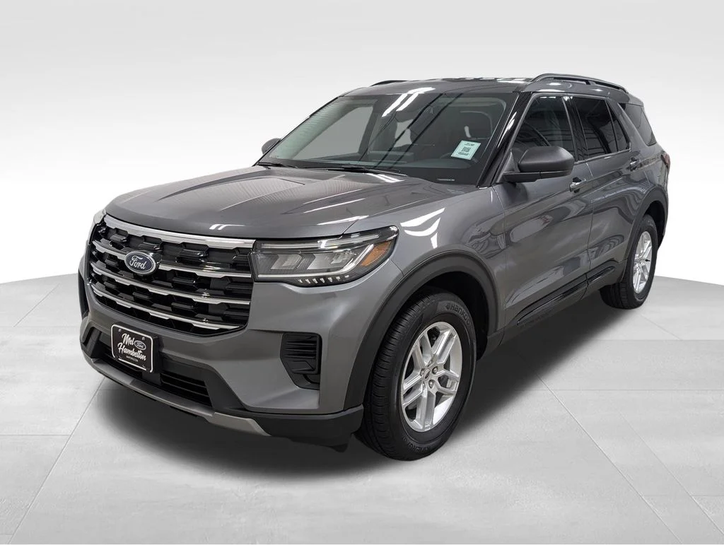 New 2026 Carbonized Gray Metallic Ford Active image 17