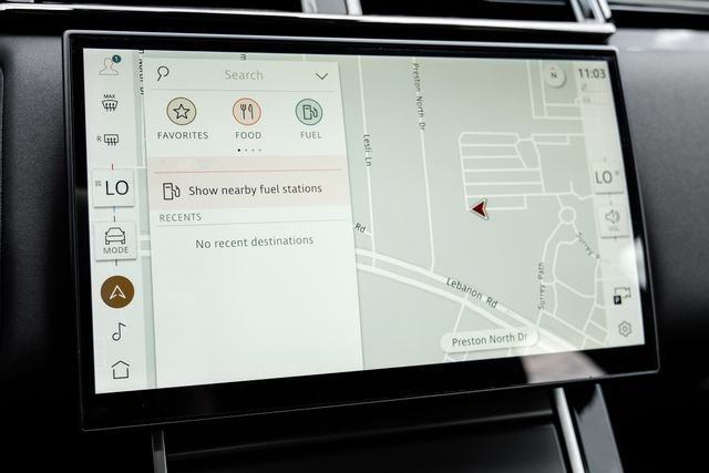New 2026 Fuji White Land Rover S image 24