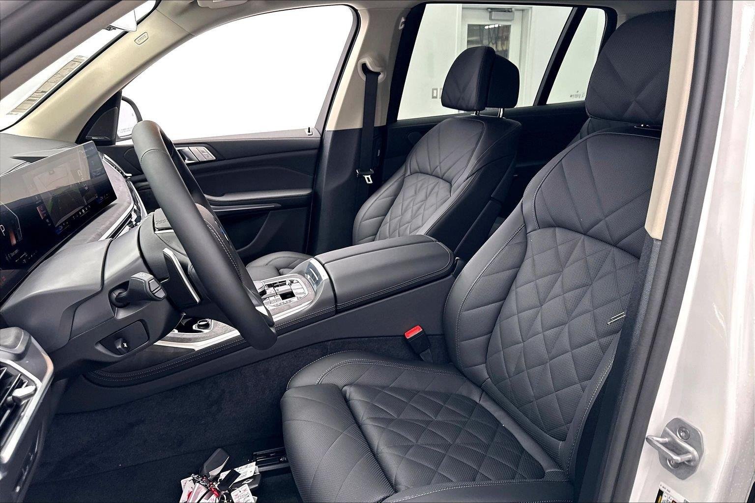 New 2027 Mineral White Metallic BMW xDrive40i image 19