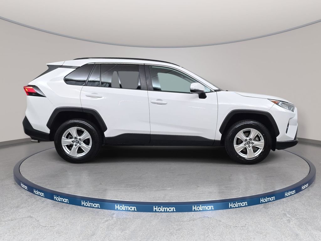Used 2021 Super White Toyota XLE image 5