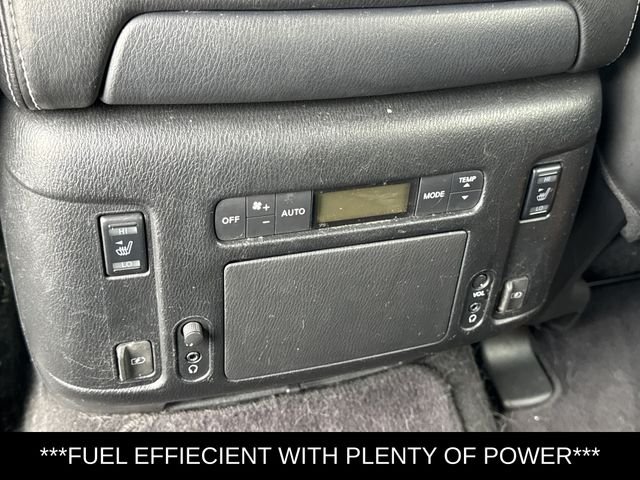 Used 2019 Blue Nissan Platinum image 15