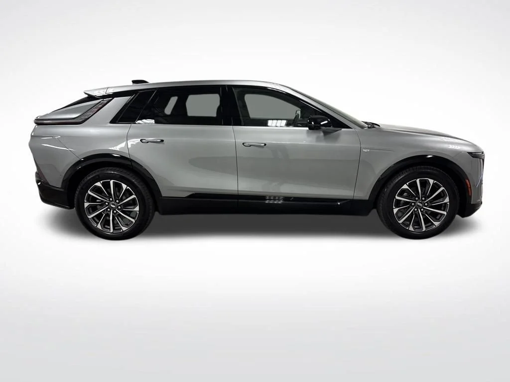 2026 Cadillac LYRIQ Premium Sport - Photo 20