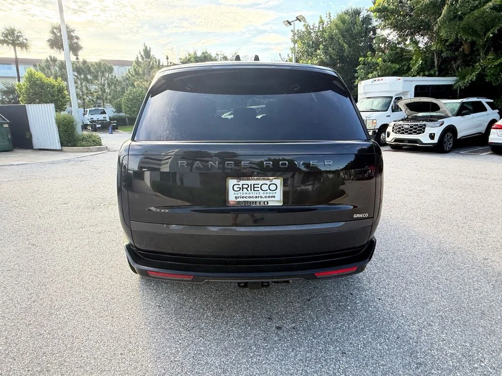 Used 2025 Black Land Rover SE image 6