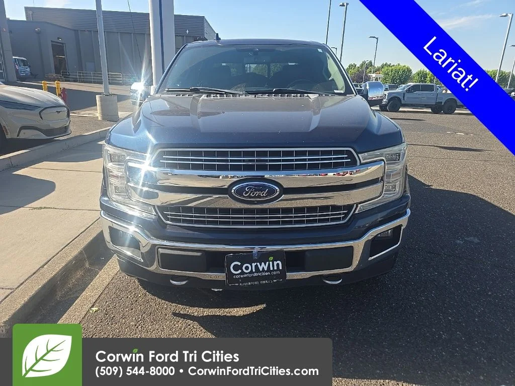 Used 2018 Blue Ford Lariat image 3