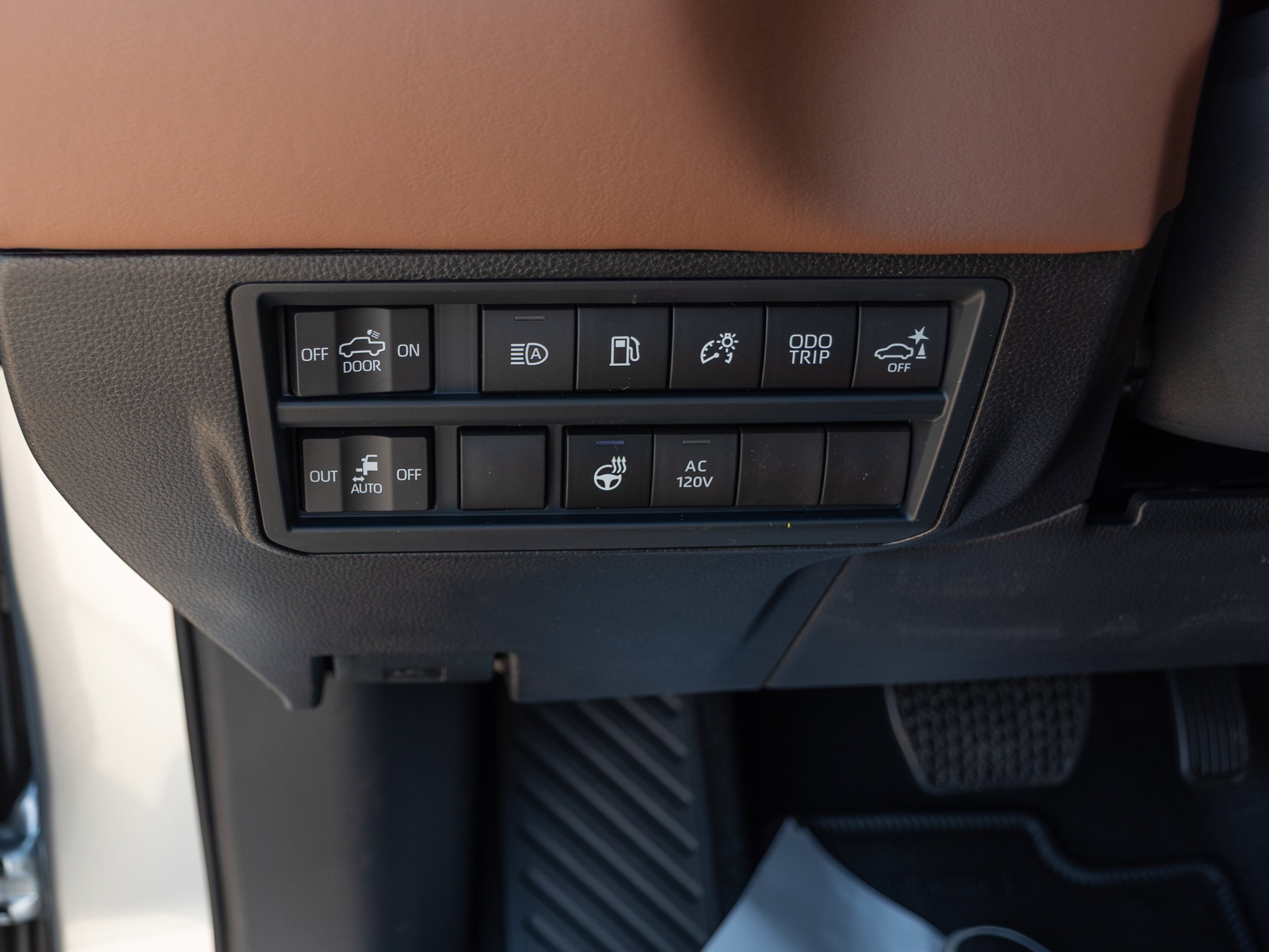 2026 Toyota Tundra 1794 Edition - Photo 12