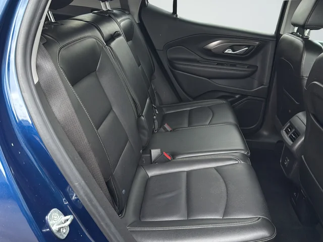 Used 2022 Blue GMC SLT image 10