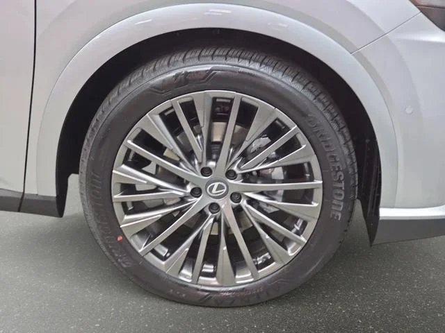 New 2026 Iridium Lexus LUXURY image 37
