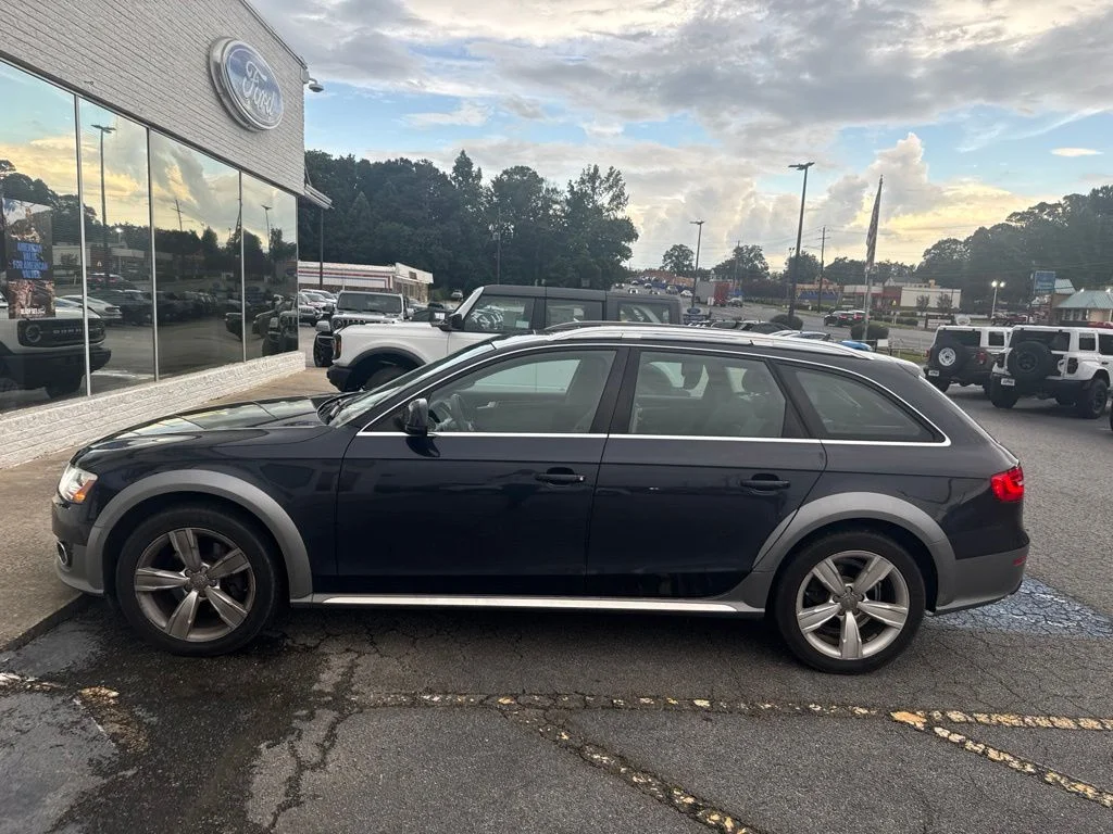 Used 2013 Beige Audi 2.0T Premium Plus image 2