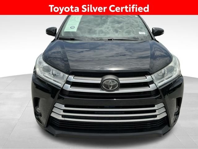 Used 2019 Black Toyota LE Plus image 11