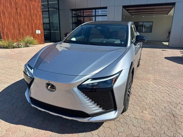 New 2026 Iridium Lexus PREMIUM AWD image 2