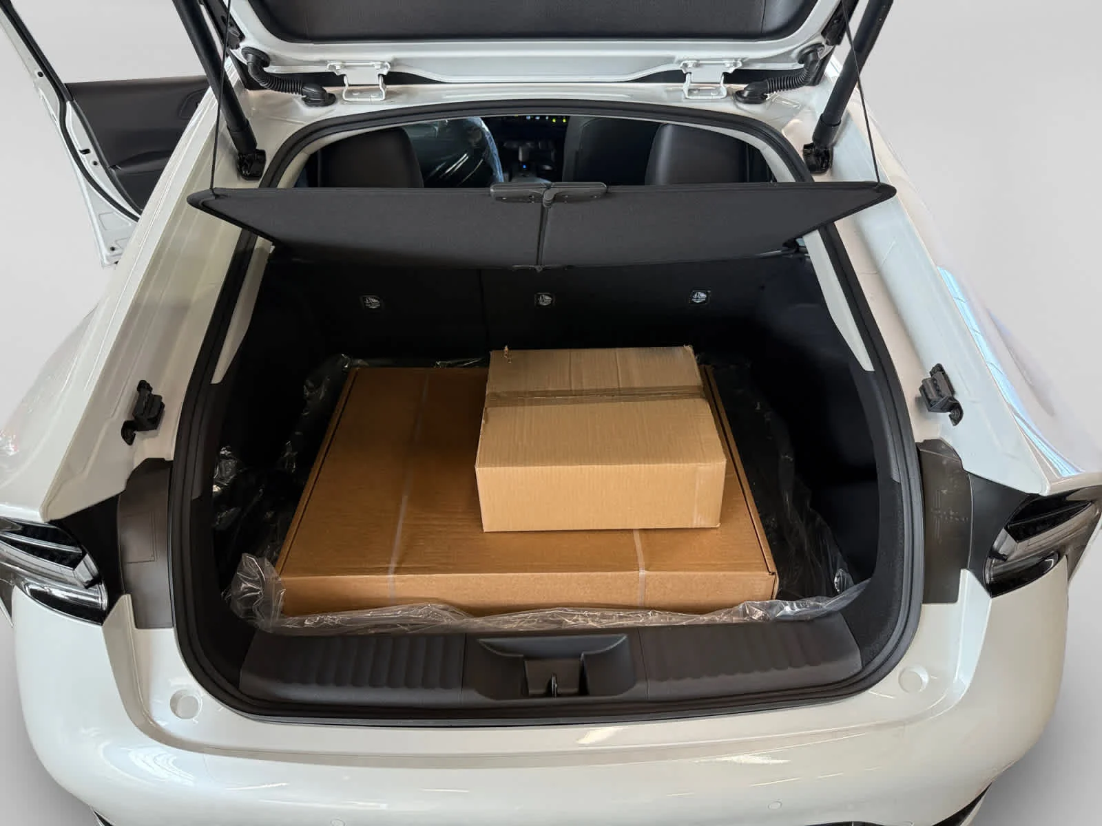 New 2026 Wind Chill Pearl Toyota XSE Premium image 23